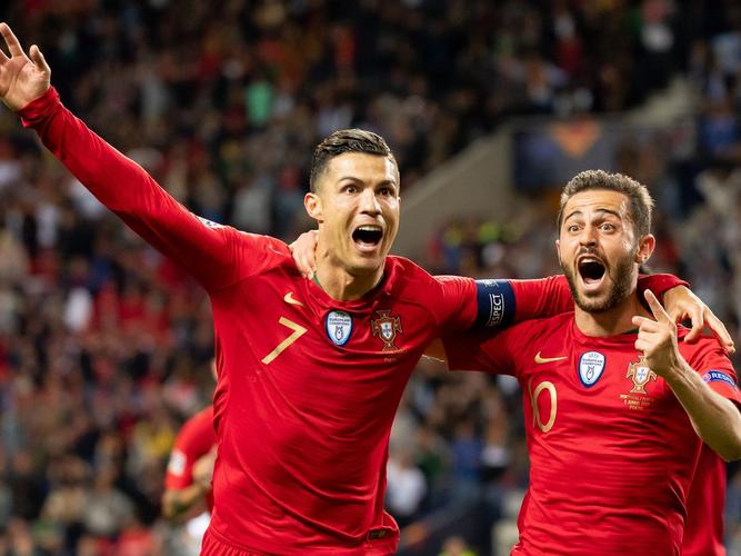 直播:比利时VS葡萄牙的相关图片